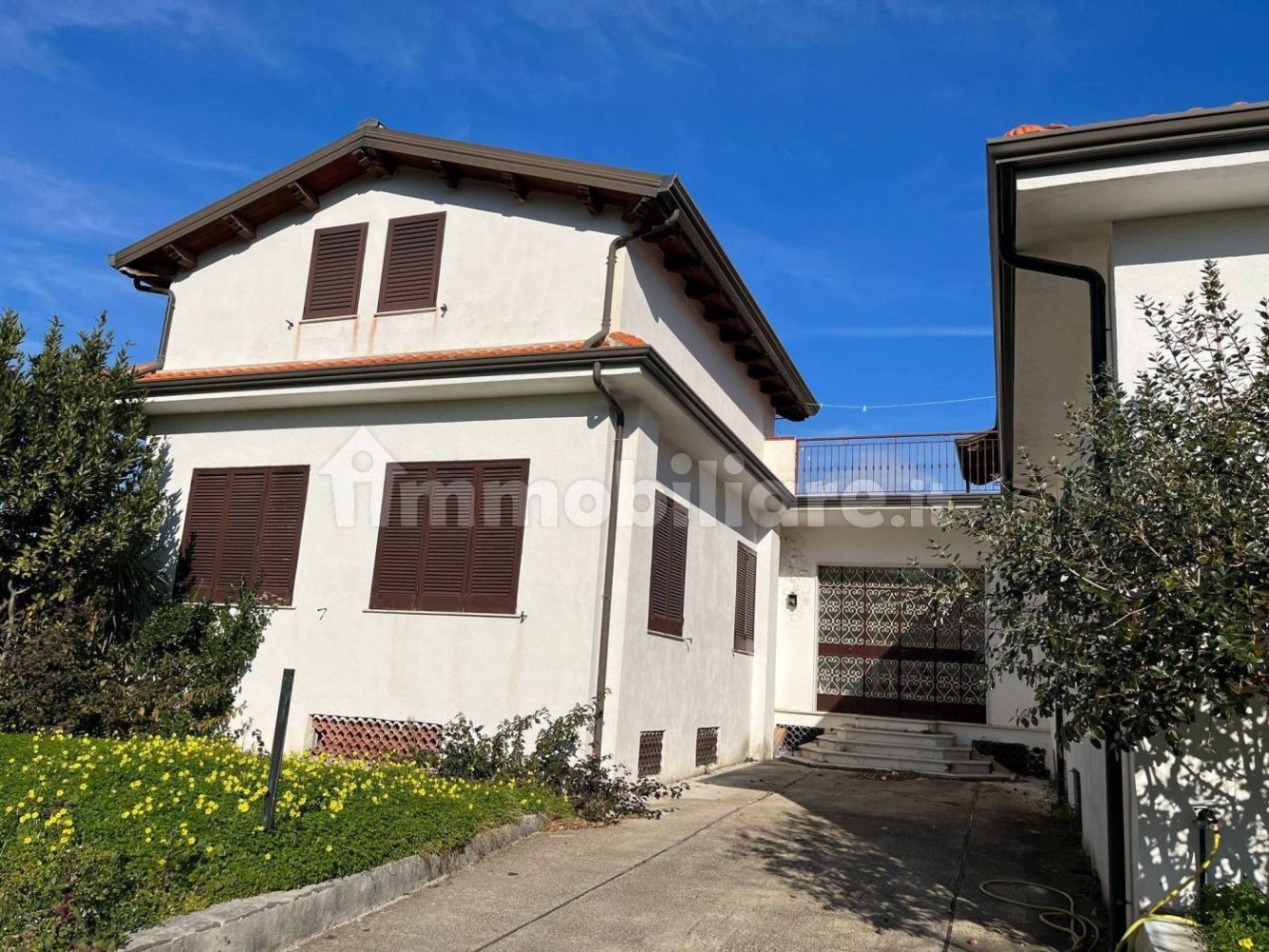 Villa de 10 dormitorios en Cellole, Italy No. 292682