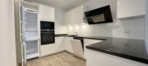 Квартира с 3 комнатами в Зегеберг, Германия № 272414 17