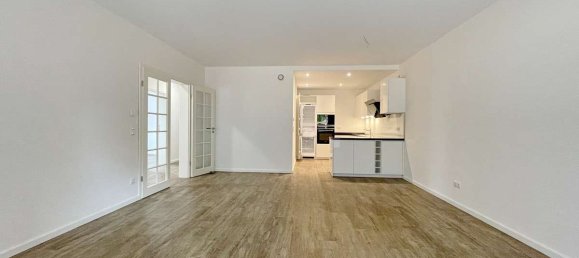 Квартира с 3 комнатами в Зегеберг, Германия № 272414 16