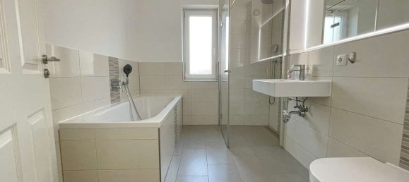 Квартира с 3 комнатами в Зегеберг, Германия № 272414 12