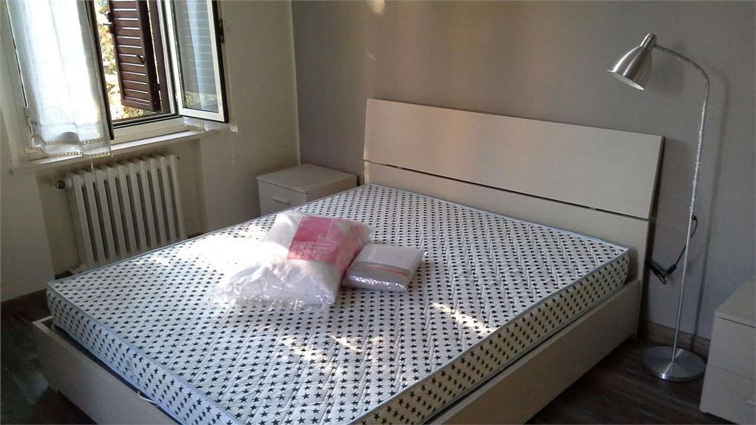 5 chambres Appartement à Modena, Italy No. 353647