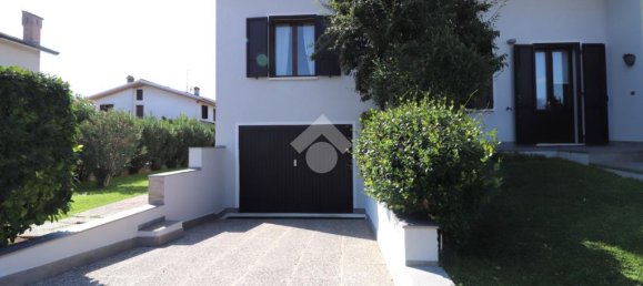 Villa de 3 dormitorios en Porto Mantovano, Italy No. 329571 32