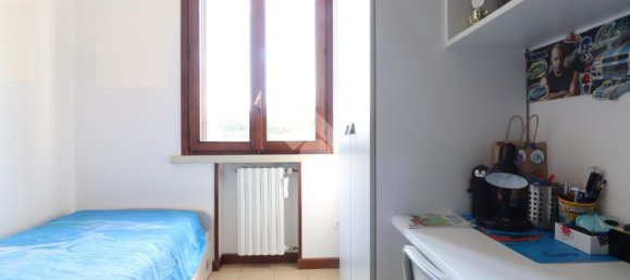 Villa de 3 dormitorios en Porto Mantovano, Italy No. 329571 18