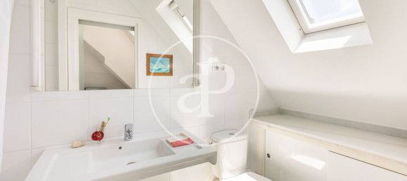 Ático de 2 dormitorios en Madrid, Spain No. 157664 23