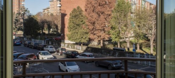 3 rooms Apartment in Turin, Italy No. 211125 11