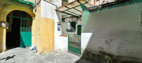 1 bedroom Apartment in Naples, Italy No. 311568 4