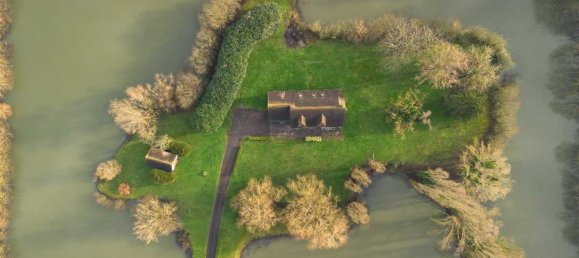 4 bedrooms House in Cherisy, France No. 233498 4