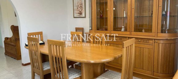 3 bedrooms Villa in Pembroke, Malta No. 7363 3