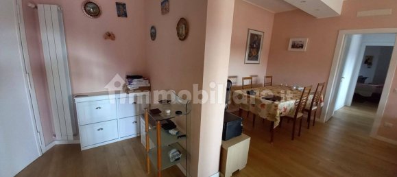 2 bedrooms Apartment in Milan, Italy No. 253772 5