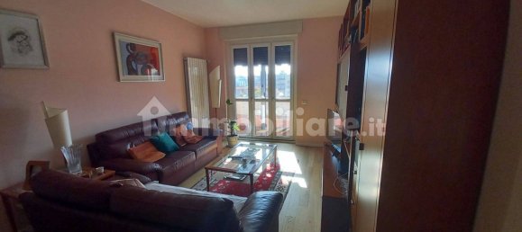 2 bedrooms Apartment in Milan, Italy No. 253772 3