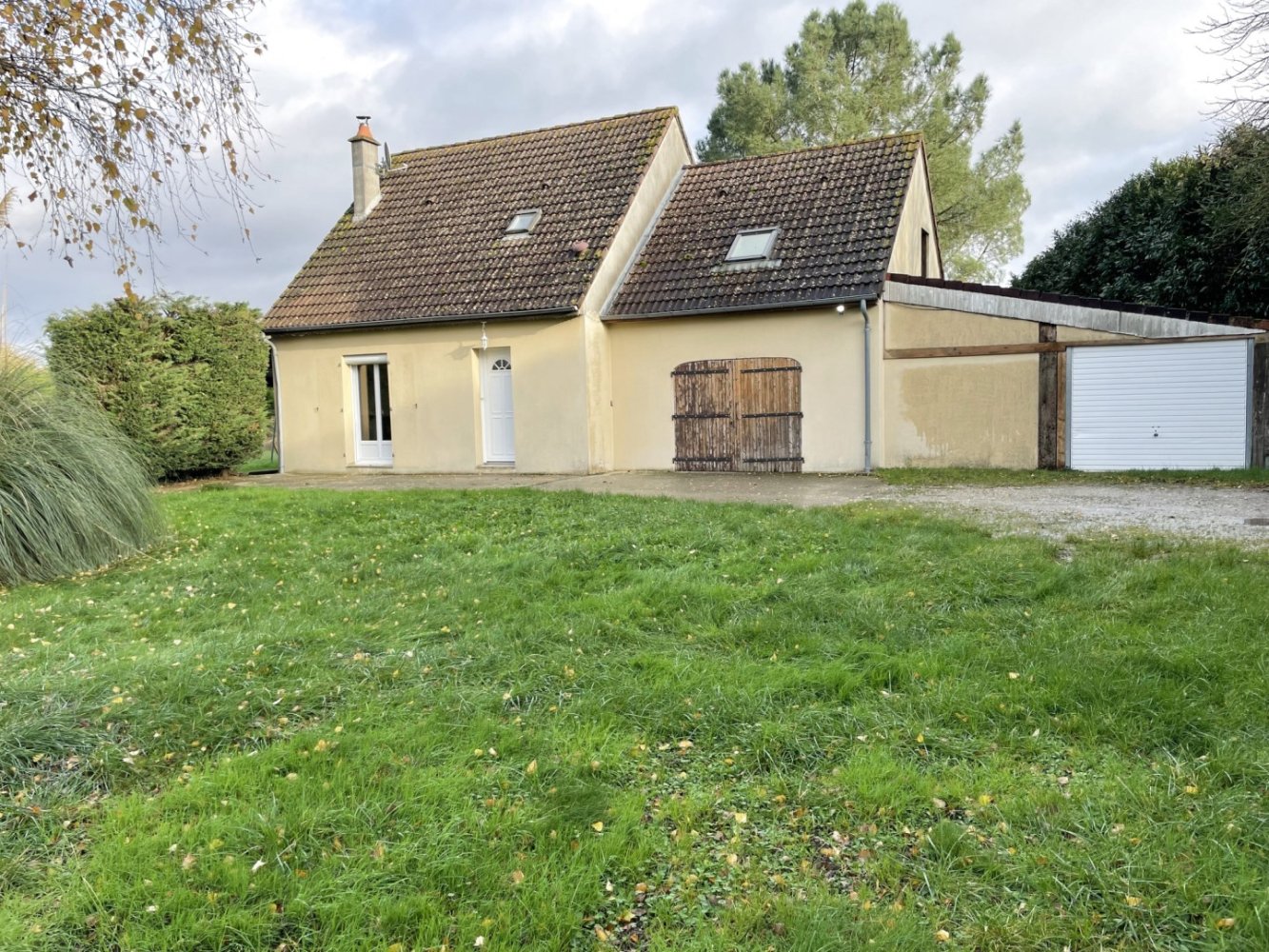 5 chambres Villa à Indre-et-Loire, France No. 42888