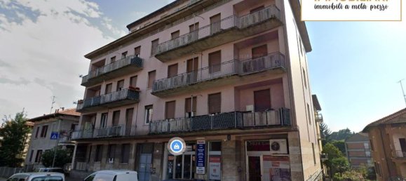 Квартира с 2 комнатами в Варесе, Италия № 11284 20