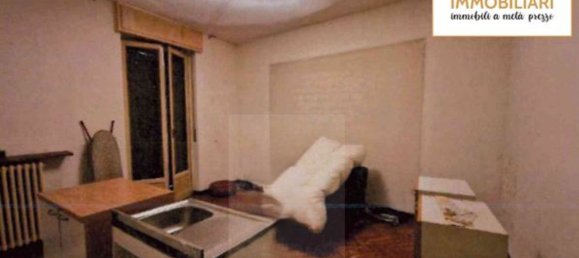 Квартира с 2 комнатами в Варесе, Италия № 11284 41