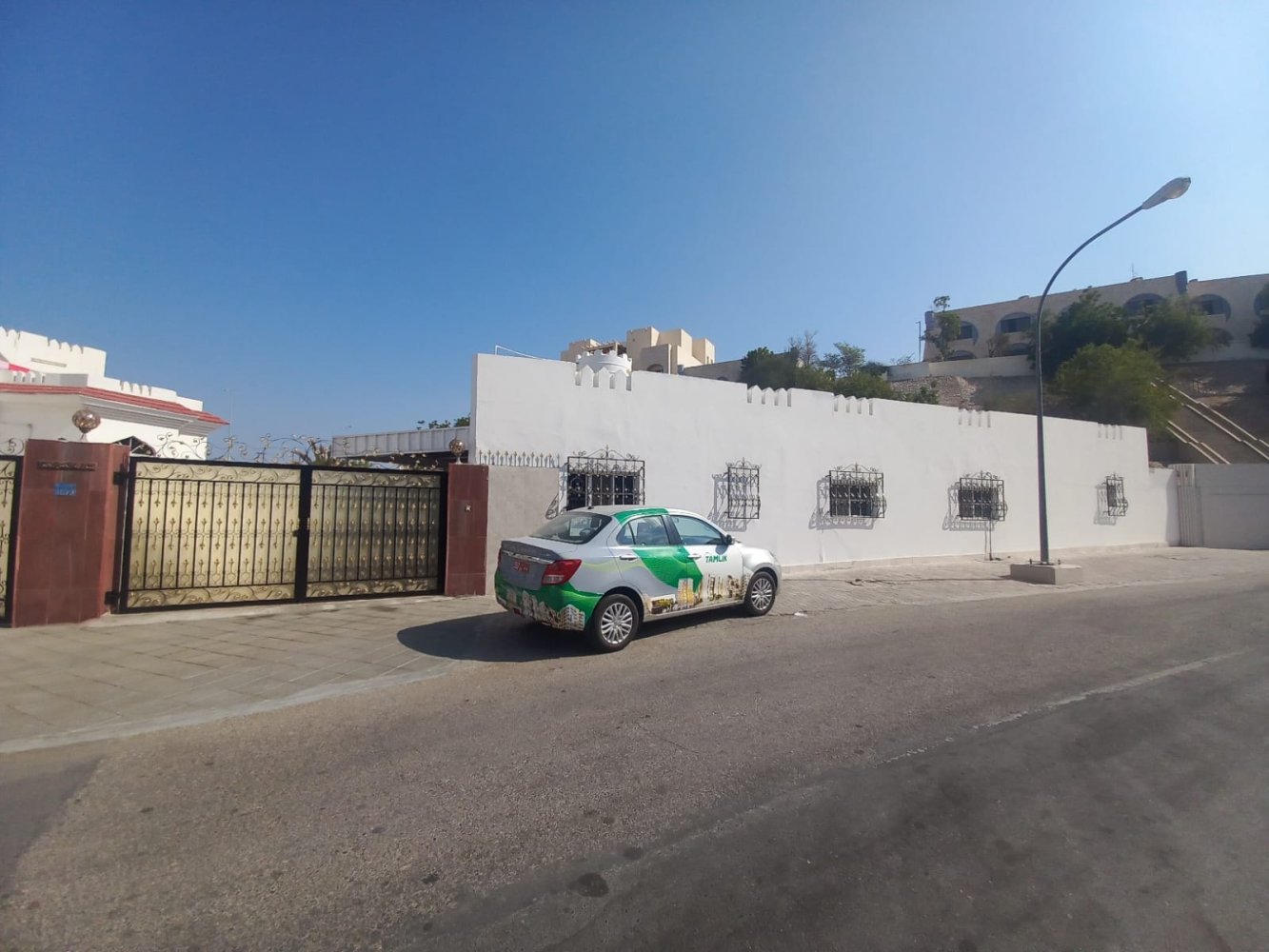 2 bedrooms Apartment in Muscat, Oman No. 1091