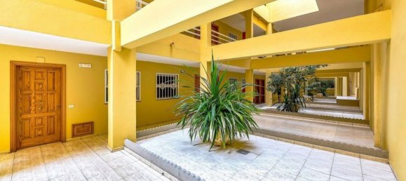 Apartamento de 2 dormitorios en Arona, Spain No. 26805 18