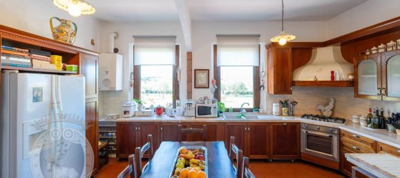 10 غرف نوم فيلا في Cortona, Italy رقم 56472 19