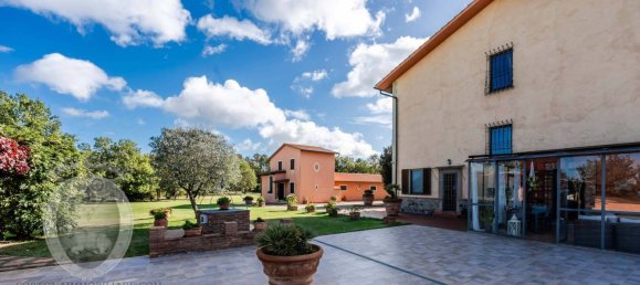 10 غرف نوم فيلا في Cortona, Italy رقم 56472 39