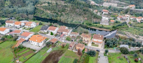 3 bedrooms House in Miranda do Corvo, Portugal No. 181775 12