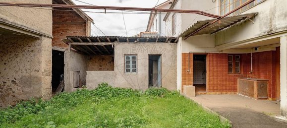 3 bedrooms House in Miranda do Corvo, Portugal No. 181775 15