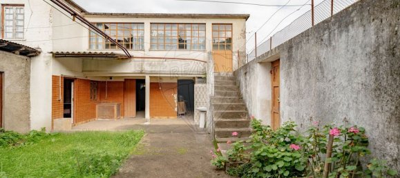 3 bedrooms House in Miranda do Corvo, Portugal No. 181775 13