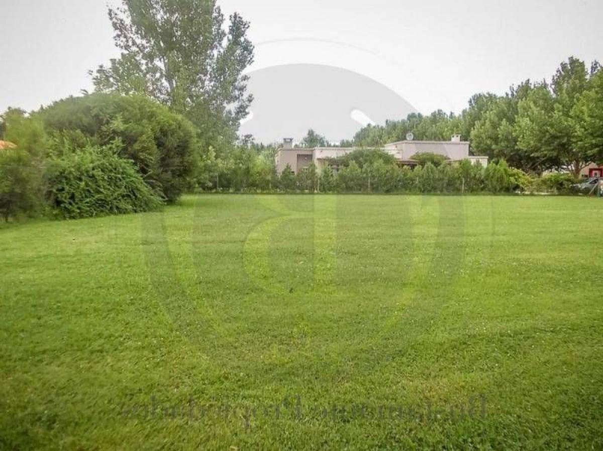  Land in Pilar, Argentina No. 113327