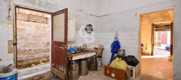 4-Zimmer Haus in Matino, Italy, Nr. 177859 8