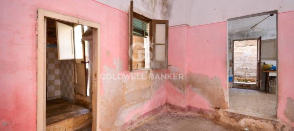 4-Zimmer Haus in Matino, Italy, Nr. 177859 16