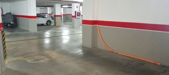  موقف سيارات في Alicante, Spain 40متر مربع رقم 185794 3