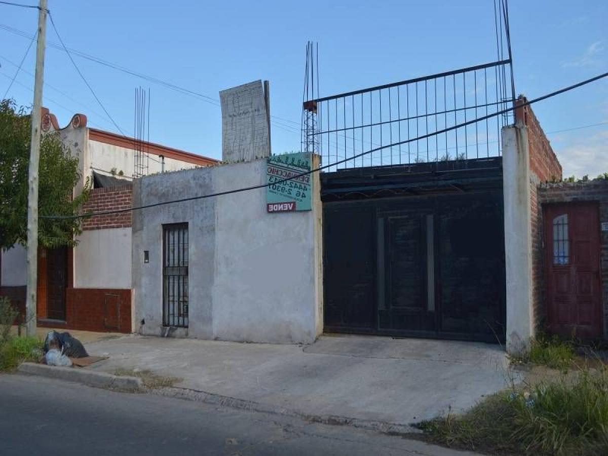 Земельный участок в Bermudez, Аргентина № 37724