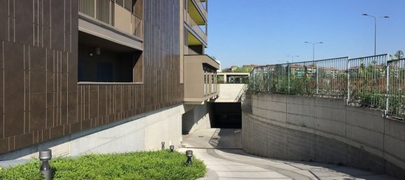 Гараж 26м² в Милан, Италия № 247895 3