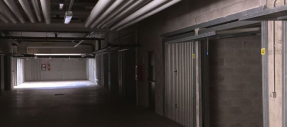 Гараж 26м² в Милан, Италия № 247895 6