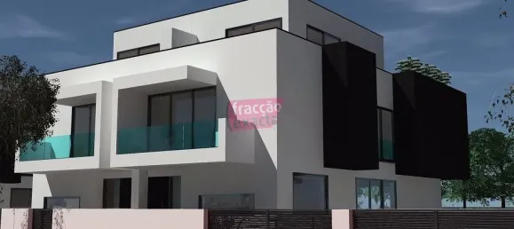 4 bedrooms House in Castelo da Maia, Portugal No. 48051 7