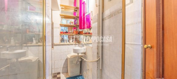 1 bedroom Apartment in Rome, Italy No. 365793 24