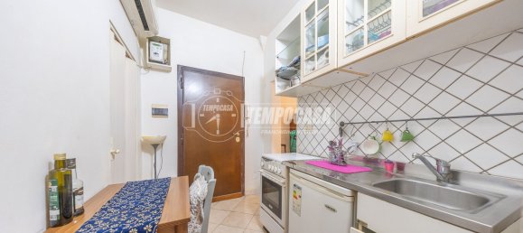 1 bedroom Apartment in Rome, Italy No. 365793 8