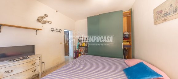 1 bedroom Apartment in Rome, Italy No. 365793 4