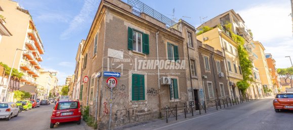 1 bedroom Apartment in Rome, Italy No. 365793 30