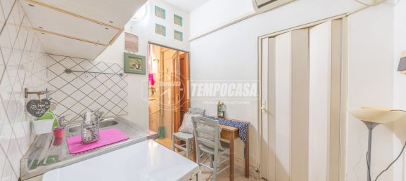 1 bedroom Apartment in Rome, Italy No. 365793 21