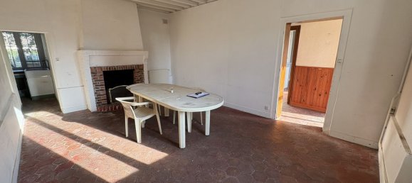 Casa de 4 dormitorios en Sours, France No. 331059 3