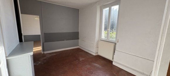 Casa de 4 dormitorios en Sours, France No. 331059 6