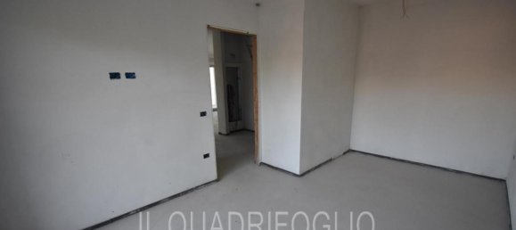 6 rooms Penthouse in Cesena, Italy No. 18076 9