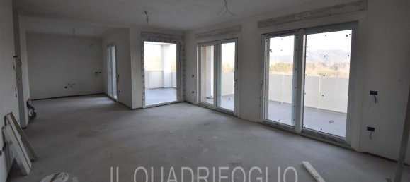 6 rooms Penthouse in Cesena, Italy No. 18076 3