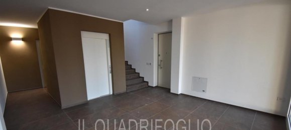 6 rooms Penthouse in Cesena, Italy No. 18076 2