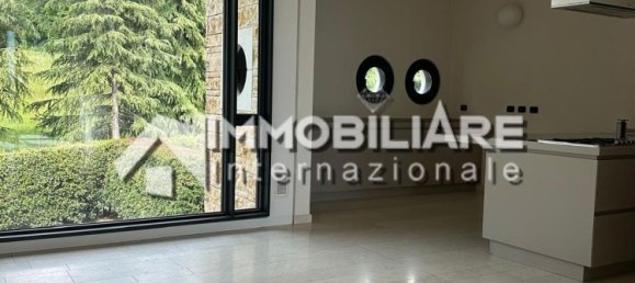 5-Zimmer Villa in Merate, Italy, Nr. 62403 13