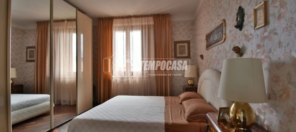 3 Schlafzimmer Penthouse in Tolentino, Italy, Nr. 347077 2