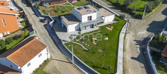 4 bedrooms House in Penafiel, Portugal No. 119187 5