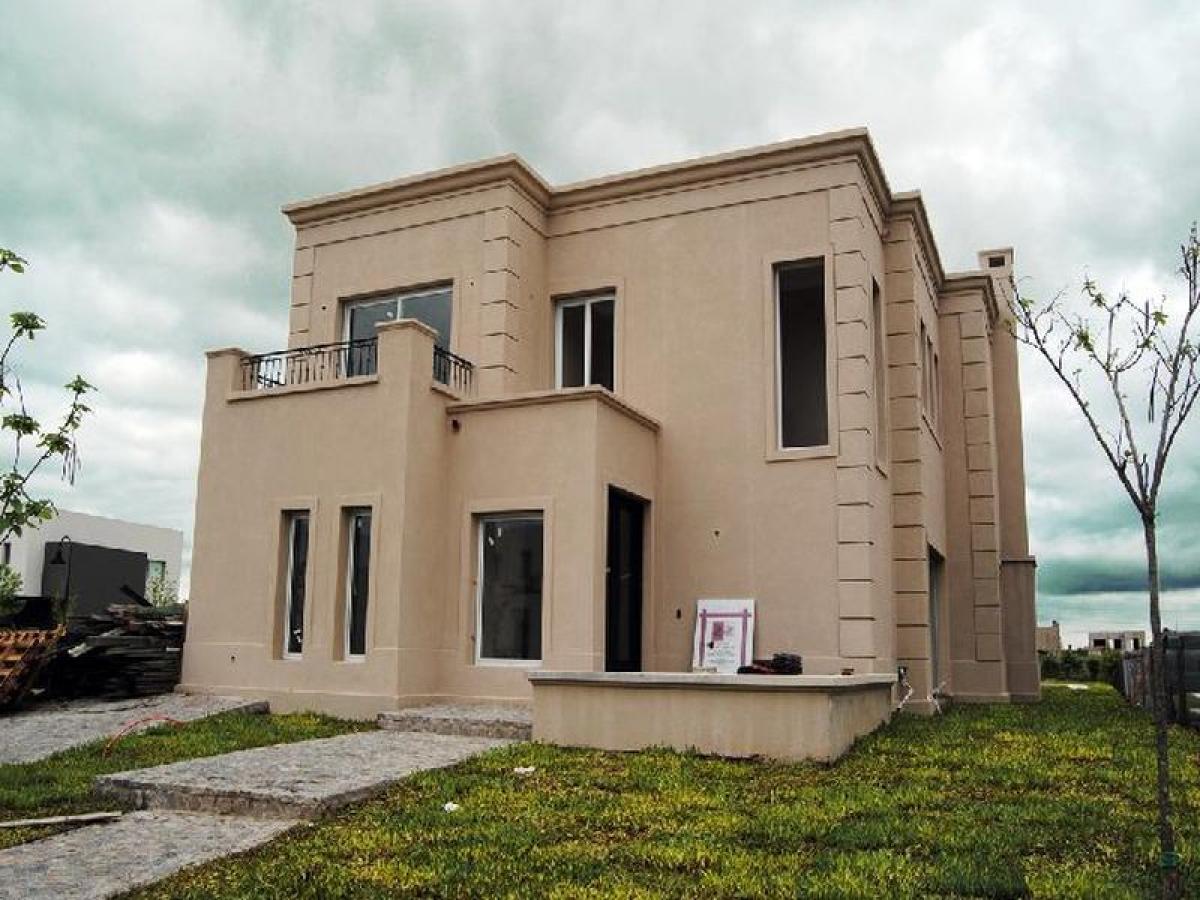 3 bedrooms House in Tigre, Argentina No. 17382