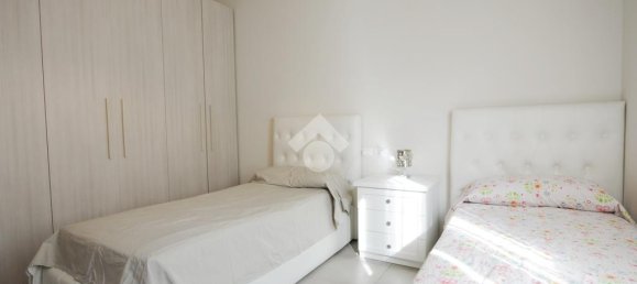 3 bedrooms Apartment in Prato, Italy No. 272077 16