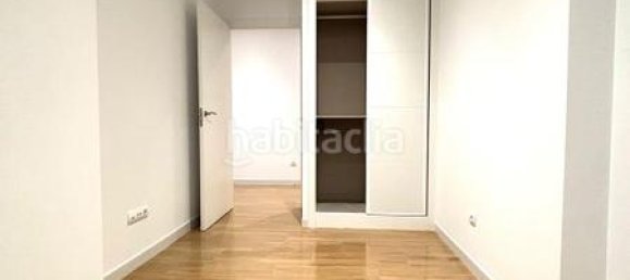 Apartamento de 6 dormitorios en Madrid, Spain No. 124646 11