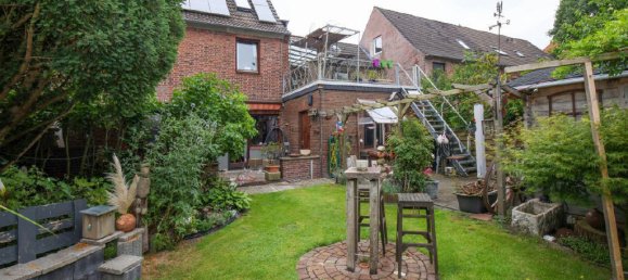 Таунхаус с 7 комнатами в Вильгельмсхафен, Германия № 258909 30