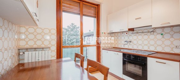 2 rooms Apartment in Voghera, Italy No. 5535 5